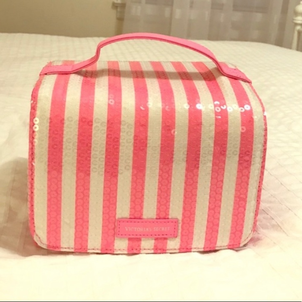 Victoria’s Secret Roll Up Travel Case